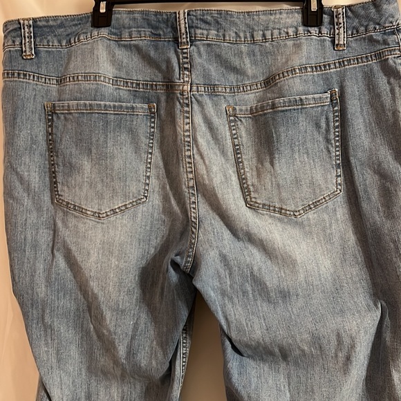 Lane Bryant jeans Crop/Capri Denim 26W - Picture 3 of 6